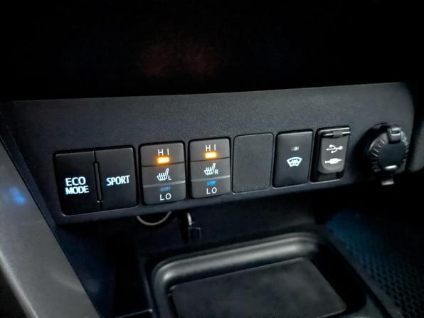 Toyota RAV4 IV (XA40) Рестайлинг с пробегом 2019 года, цена 2 820 000 рублей, 93445 км, внедорожник, Автокод Объявления