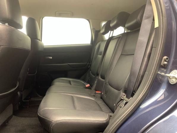 Mitsubishi Outlander III Рестайлинг 2 с пробегом 2016 года, цена 1 849 000 рублей, 168462 км, внедорожник, Автокод Объявления
