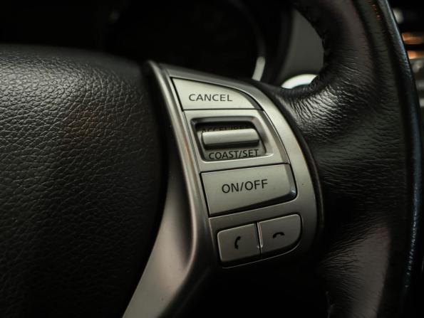 Nissan Qashqai II с пробегом 2018 года, цена 1 949 000 рублей, 94500 км, внедорожник, Автокод Объявления