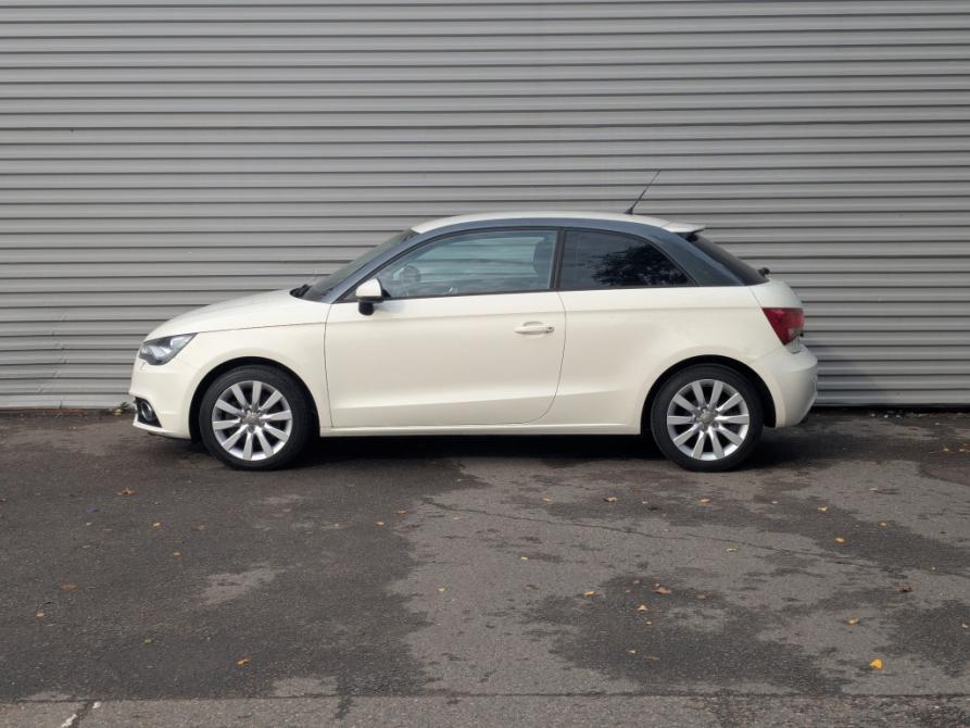 Audi A1 I (8X) Москва  - изображение 18