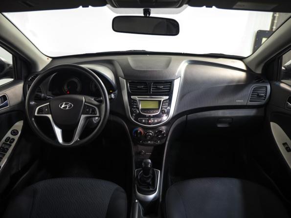 Hyundai Solaris I с пробегом 2013 года, цена 899 777 рублей, 152000 км, седан, Автокод Объявления