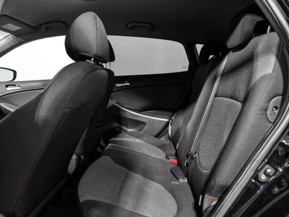 Hyundai Solaris I с пробегом 2012 года, цена 645 000 рублей, 170000 км, хэтчбек, Автокод Объявления