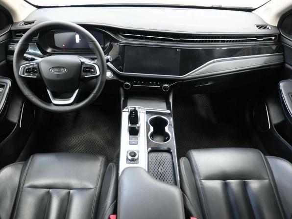 Omoda S5 с пробегом 2023 года, цена 1 499 900 рублей, 58000 км, седан, Автокод Объявления