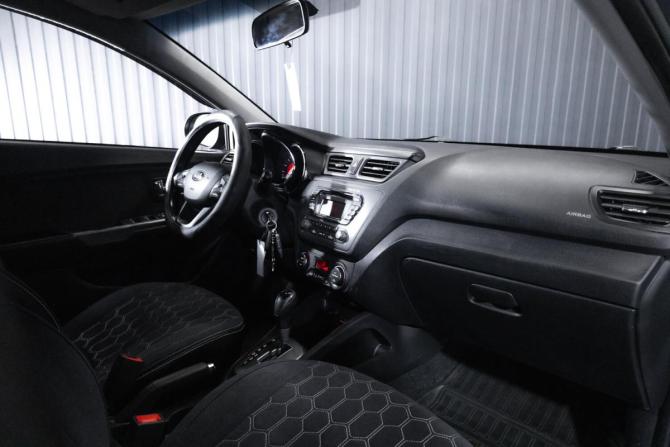 Kia Rio III с пробегом 2014 года, цена 749 999 рублей, 263000 км, седан, Автокод Объявления