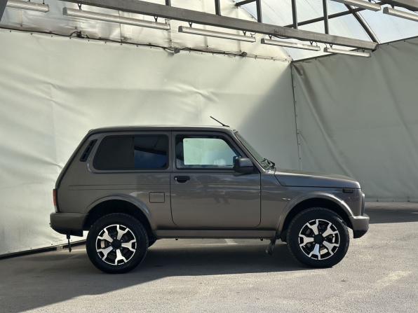Lada (ВАЗ) Niva Legend с пробегом 2024 года, цена 880 000 рублей, 53314 км, внедорожник, Автокод Объявления