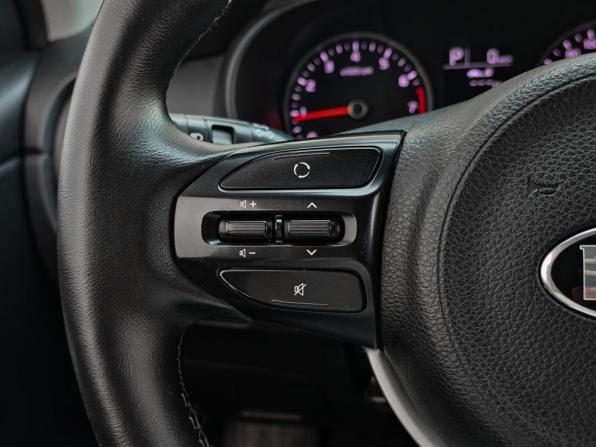 Kia Rio IV с пробегом 2019 года, цена 1 297 090 рублей, 116230 км, хэтчбек, Автокод Объявления