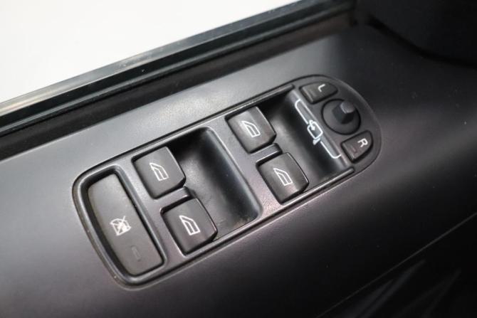 Land Rover Freelander II с пробегом 2008 года, цена 708 000 рублей, 171954 км, внедорожник, Автокод Объявления