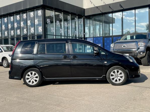 Toyota ISis I с пробегом 2006 года, цена 880 000 рублей, 145000 км, компактвэн, Автокод Объявления