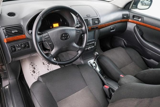 Toyota Avensis II Рестайлинг с пробегом 2008 года, цена 959 000 рублей, 280384 км, седан, Автокод Объявления