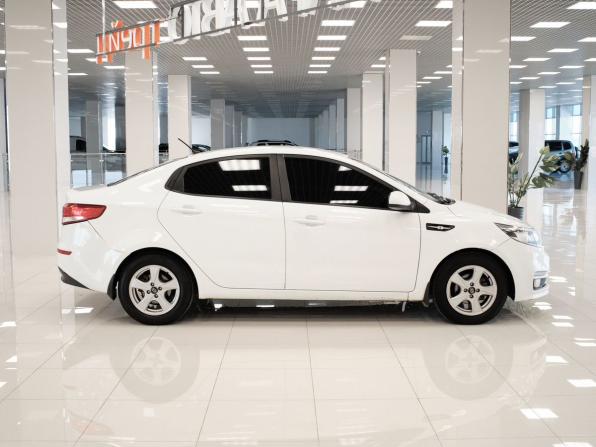 Kia Rio III Рестайлинг с пробегом 2016 года, цена 696 000 рублей, 273910 км, седан, Автокод Объявления