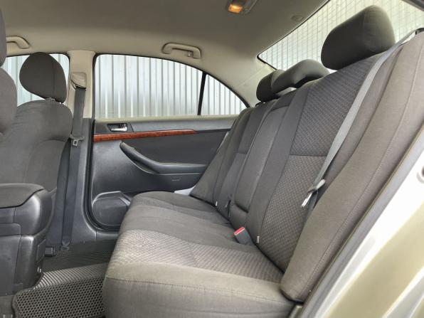 Toyota Avensis II с пробегом 2004 года, цена 577 000 рублей, 338568 км, седан, Автокод Объявления