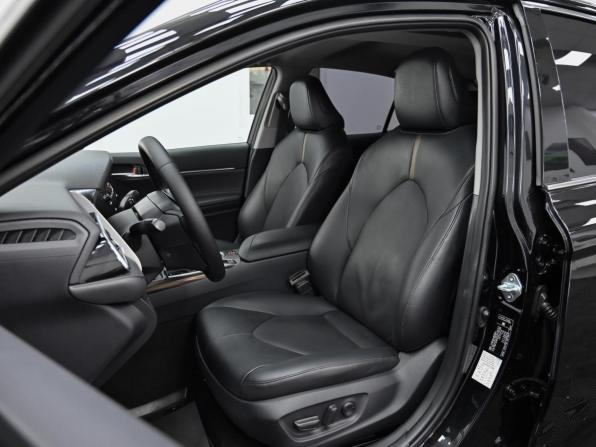 Toyota Camry VIII (XV70) с пробегом 2020 года, цена 2 449 000 рублей, 160000 км, седан, Автокод Объявления