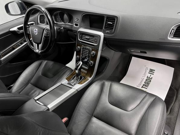 Volvo S60 II Рестайлинг с пробегом 2014 года, цена 1 345 000 рублей, 267206 км, седан, Автокод Объявления