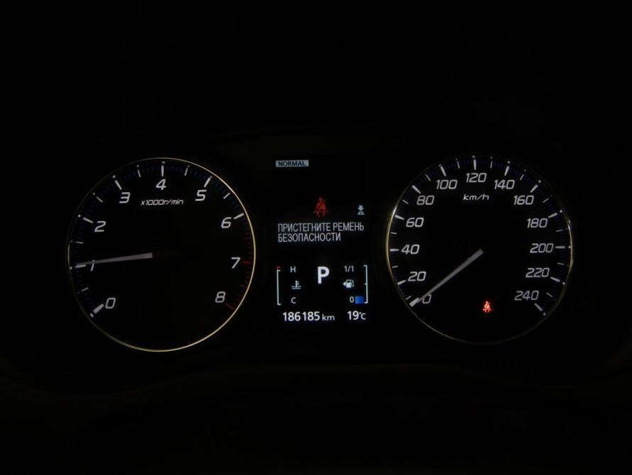 Mitsubishi Outlander III Рестайлинг 3 Санкт-Петербург  - изображение 13