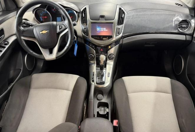 Chevrolet Cruze I Рестайлинг с пробегом 2014 года, цена 650 000 рублей, 273670 км, седан, Автокод Объявления