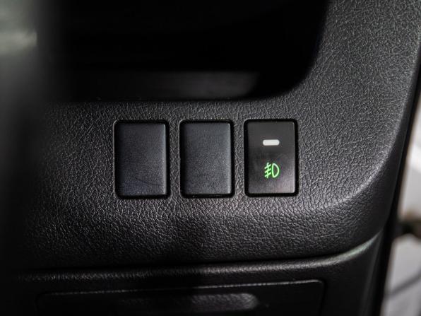 Toyota Noah II (R70) с пробегом 2012 года, цена 1 385 000 рублей, 271157 км, минивэн, Автокод Объявления