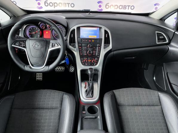 Opel Astra J Рестайлинг с пробегом 2012 года, цена 1 080 000 рублей, 143801 км, хэтчбек, Автокод Объявления