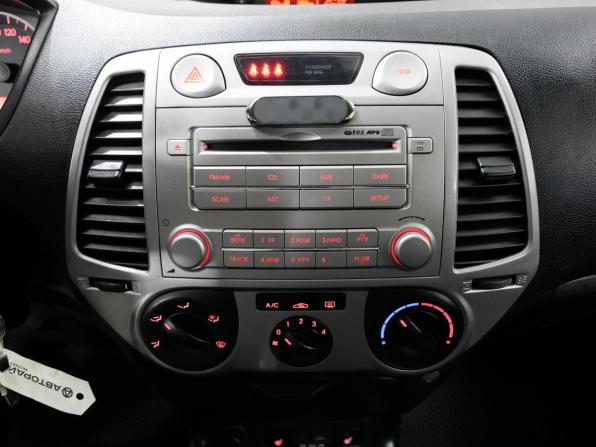 Hyundai i20 I с пробегом 2010 года, цена 687 000 рублей, 112145 км, хэтчбек, Автокод Объявления