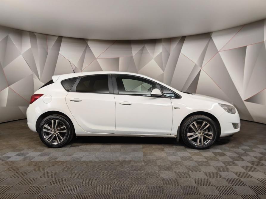 Opel Astra J Москва  - изображение 5