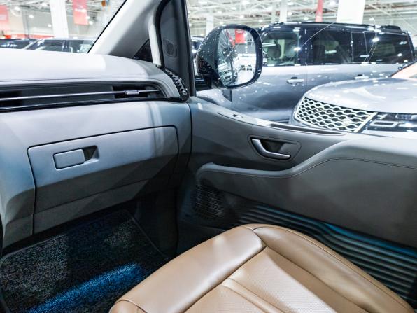 Hyundai Staria I с пробегом 2021 года, цена 4 690 000 рублей, 74230 км, минивэн, Автокод Объявления