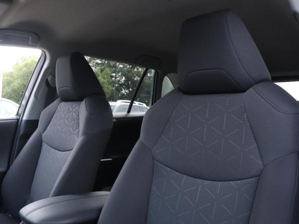Toyota RAV4 V (XA50) с пробегом 2019 года, цена 3 570 000 рублей, 58292 км, внедорожник, Автокод Объявления