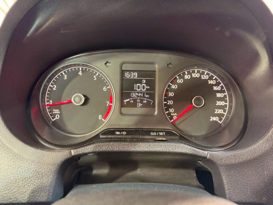 Volkswagen Polo V Рестайлинг Новочеркасск  - изображение 11