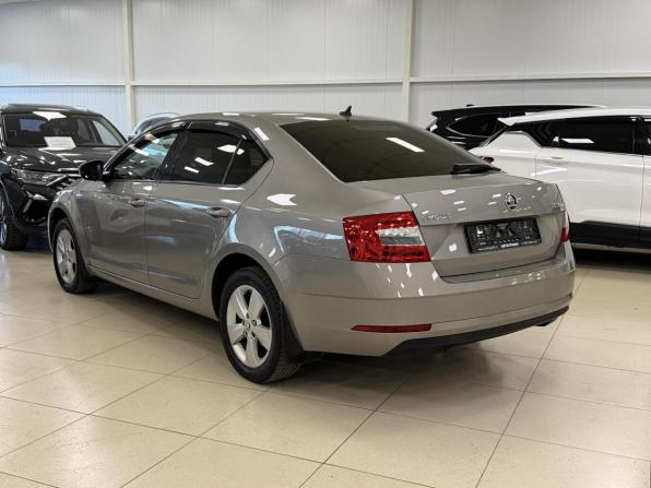 Skoda Octavia III (A7) Рестайлинг с пробегом 2020 года, цена 1 239 000 рублей, 63298 км, лифтбек, Автокод Объявления