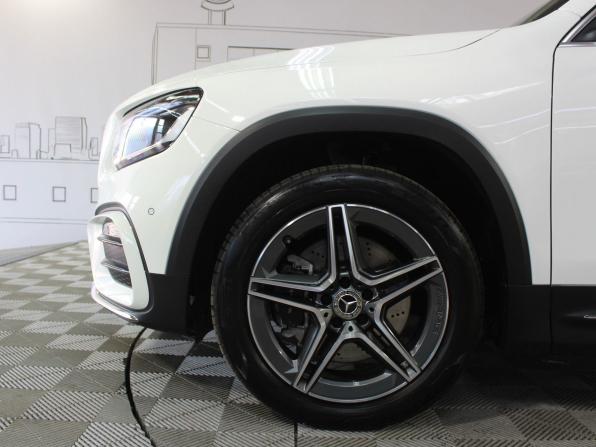 Mercedes-Benz GLB I (X247) Рестайлинг с пробегом 2024 года, цена 6 250 000 рублей, 4980 км, внедорожник, Автокод Объявления
