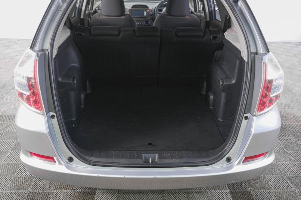 Honda Fit Shuttle I Рестайлинг Кемерово  - изображение 8