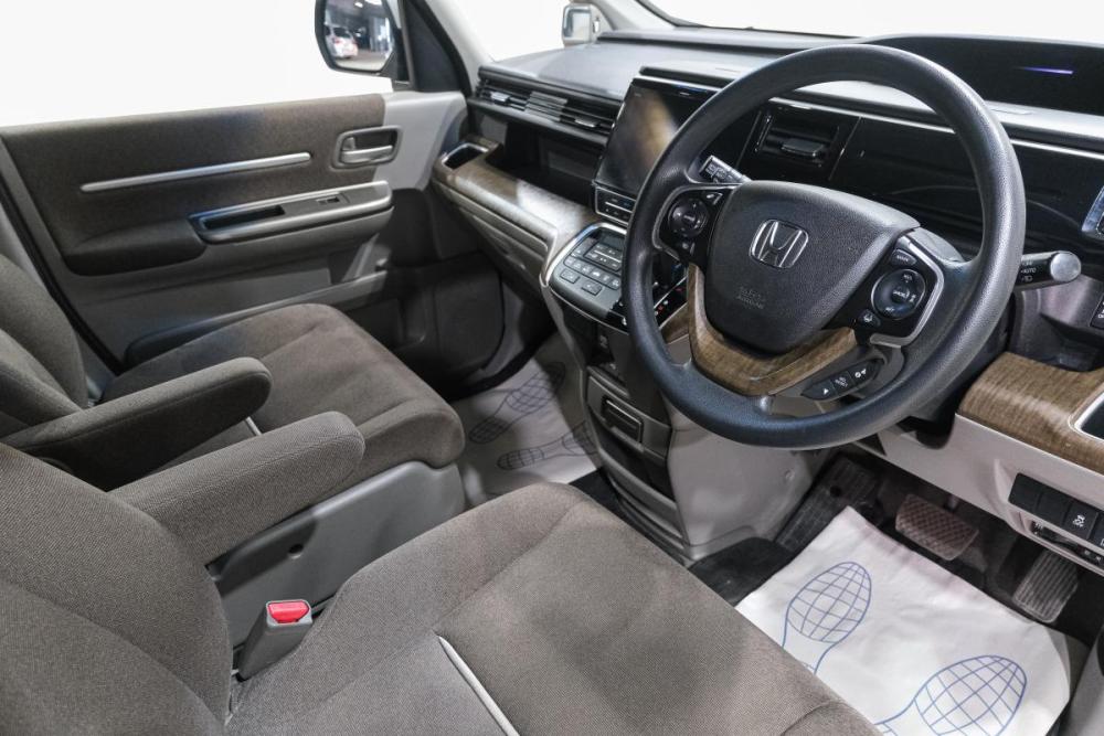 Honda Stepwgn V Рестайлинг Новокузнецк  - изображение 13