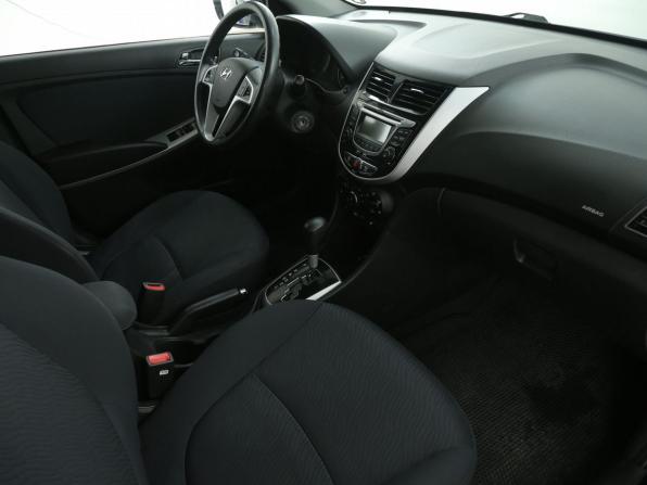 Hyundai Solaris I с пробегом 2011 года, цена 623 000 рублей, 206900 км, седан, Автокод Объявления