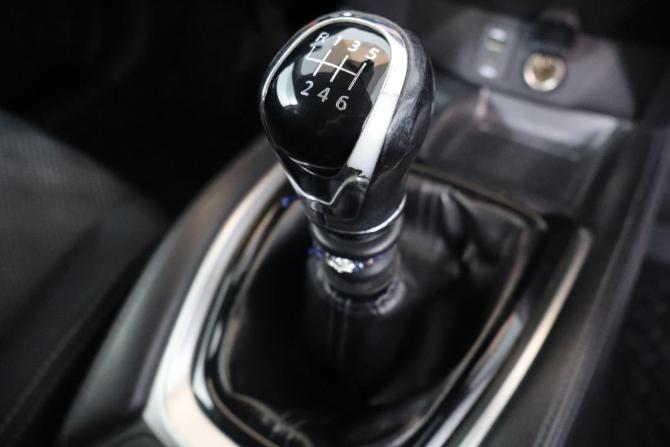 Nissan Qashqai II с пробегом 2015 года, цена 1 399 000 рублей, 125000 км, внедорожник, Автокод Объявления