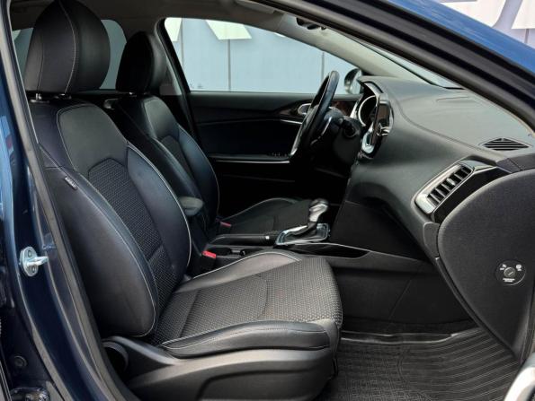 Kia Ceed III с пробегом 2019 года, цена 1 949 000 рублей, 90627 км, хэтчбек, Автокод Объявления