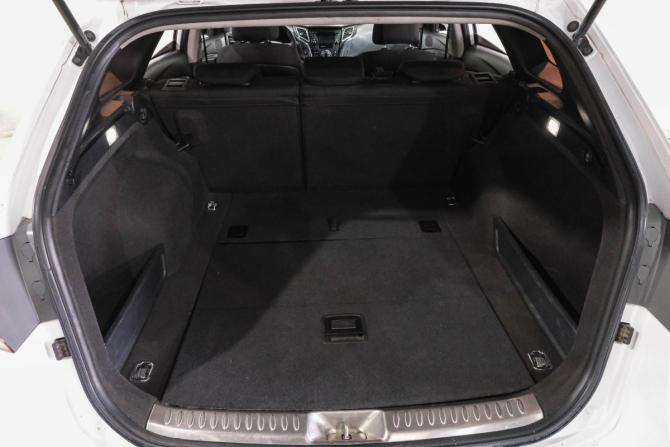 Hyundai i40 I с пробегом 2013 года, цена 949 000 рублей, 179000 км, универсал, Автокод Объявления
