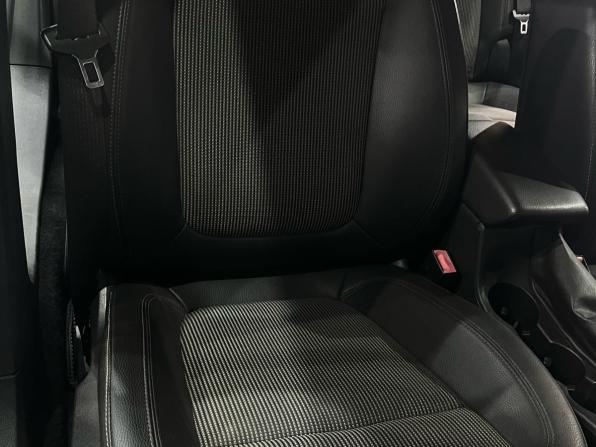 Opel Astra J с пробегом 2011 года, цена 580 000 рублей, 235350 км, хэтчбек, Автокод Объявления