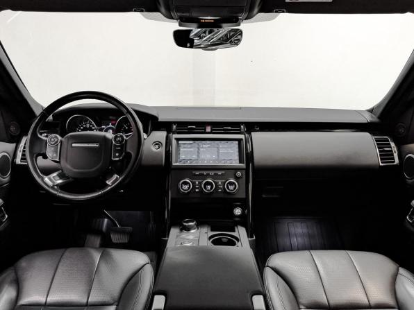 Land Rover Discovery V с пробегом 2018 года, цена 3 300 000 рублей, 182516 км, внедорожник, Автокод Объявления