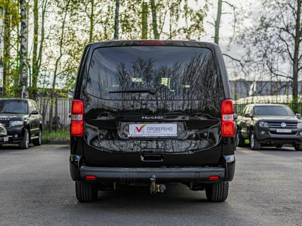 Peugeot Traveller I с пробегом 2018 года, цена 2 225 000 рублей, 228545 км, минивэн, Автокод Объявления