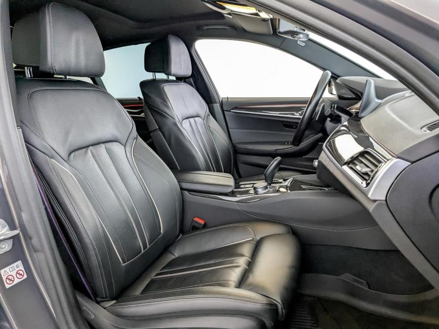 BMW 5 серии VII (G30/G31/G38) Москва  - изображение 24