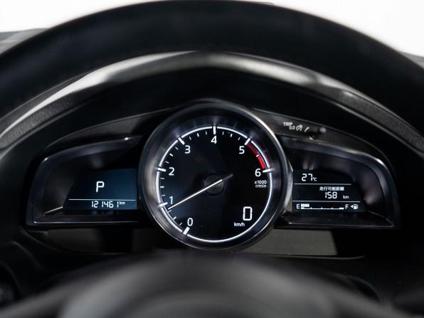Mazda Axela III Рестайлинг с пробегом 2017 года, цена 1 330 000 рублей, 121461 км, седан, Автокод Объявления