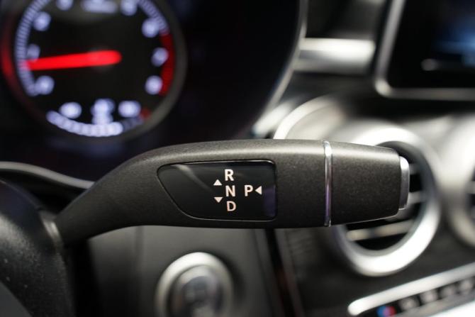 Mercedes-Benz C-Класс IV (W205) Рестайлинг с пробегом 2018 года, цена 2 640 000 рублей, 161202 км, седан, Автокод Объявления
