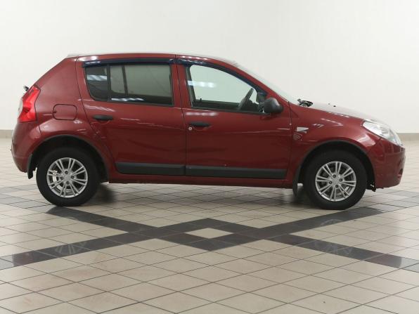 Renault Sandero I с пробегом 2013 года, цена 559 000 рублей, 94500 км, хэтчбек, Автокод Объявления