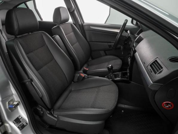 Opel Astra H Рестайлинг с пробегом 2011 года, цена 819 000 рублей, 107596 км, седан, Автокод Объявления