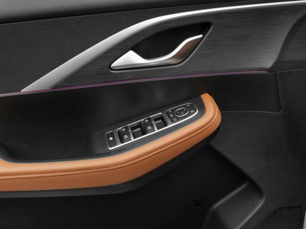 Omoda C5 I с пробегом 2024 года, цена 1 830 000 рублей, 21068 км, внедорожник, Автокод Объявления