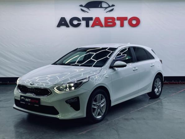 Kia Ceed III с пробегом 2018 года, цена 1 350 000 рублей, 138068 км, хэтчбек, Автокод Объявления