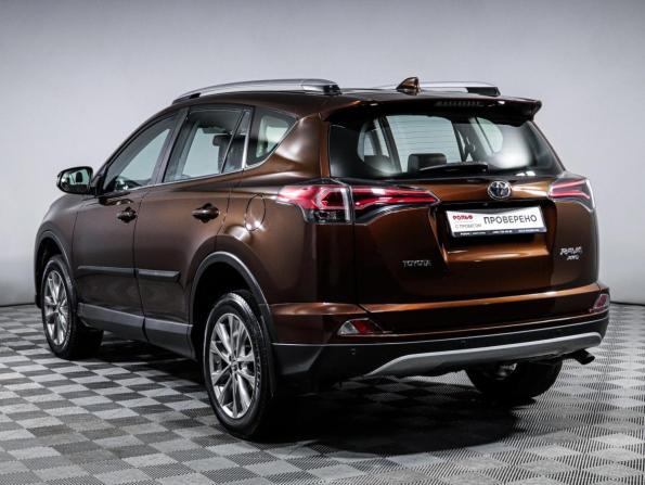 Toyota RAV4 IV (XA40) Рестайлинг с пробегом 2017 года, цена 2 449 000 рублей, 92896 км, внедорожник, Автокод Объявления