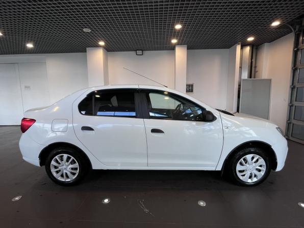Renault Logan II Рестайлинг с пробегом 2019 года, цена 935 000 рублей, 167571 км, седан, Автокод Объявления