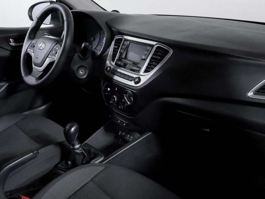Hyundai Solaris II Москва  - изображение 10