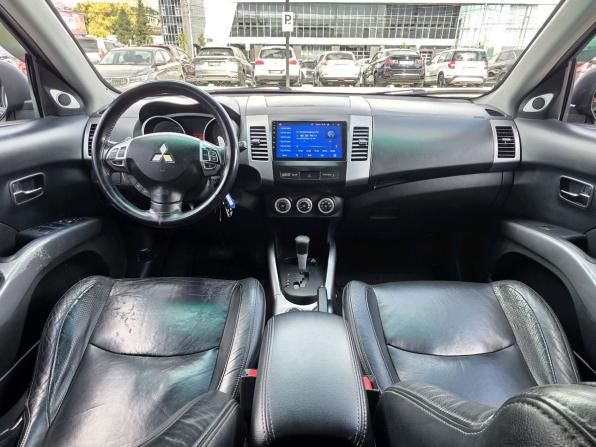 Mitsubishi Outlander II с пробегом 2008 года, цена 1 029 000 рублей, 241191 км, внедорожник, Автокод Объявления
