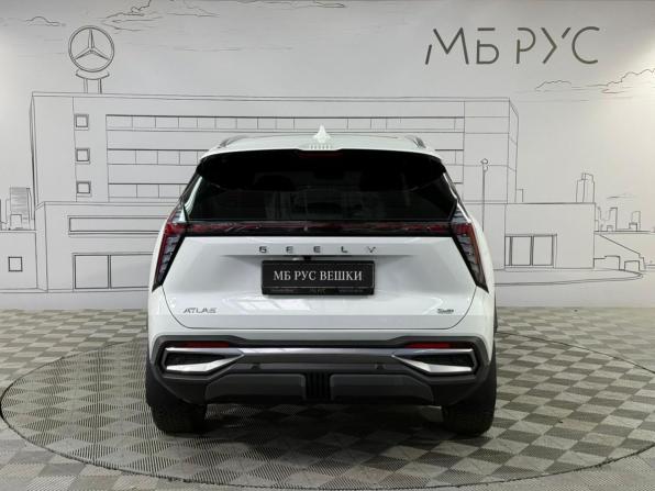 Geely Atlas II с пробегом 2024 года, цена 3 100 000 рублей, 39120 км, внедорожник, Автокод Объявления