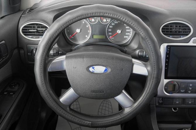 Ford Focus II с пробегом 2007 года, цена 329 000 рублей, 228391 км, седан, Автокод Объявления